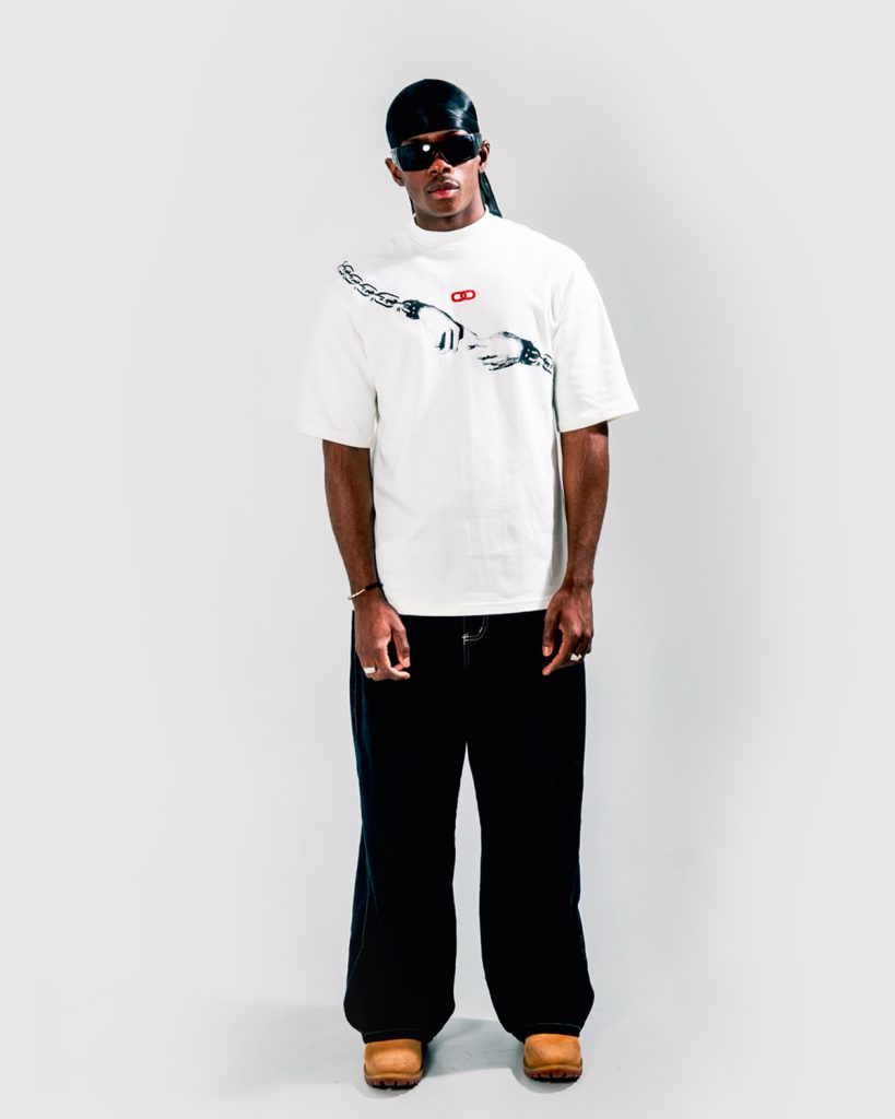 Camiseta Medium Fit Link 2 Blanca